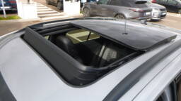 VOLKSWAGEN T-ROC T-Roc TDI 150 DSG7 R-Line Edition +Jantes 19" +Toit vitré +Pack Black