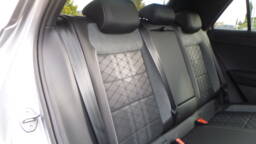 VOLKSWAGEN T-ROC T-Roc TDI 150 DSG7 R-Line Edition +Jantes 19" +Toit vitré +Pack Black