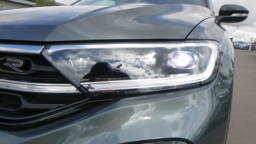 VOLKSWAGEN T-ROC T-Roc TDI 150 DSG7 R-Line Edition +Jantes 19" +Toit vitré +Pack Black