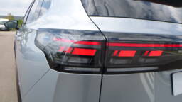 VOLKSWAGEN TIGUAN Tiguan TDI 150 DSG7 R-Line +Toit Pano +Pack Hiver +360° +ACC +Keyless +HML