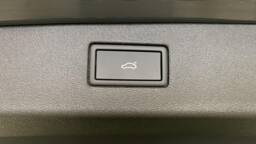 VOLKSWAGEN TIGUAN TIGUAN NOUVEAU 1.5 eTSI 150CV DSG7 LIFE PLUS