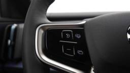 VOLVO EX30 CROSS COUNTRY EX30 51kWh 272 Single Motor Plus